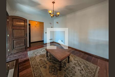 Sala de casa à venda com 3 quartos, 300m² em Jardim Sertaozinho, São Paulo