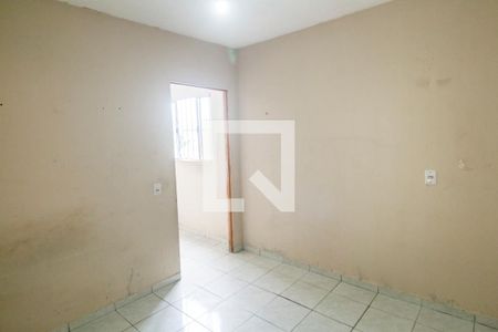 Quarto de casa para alugar com 1 quarto, 70m² em Jardim Belval, Barueri