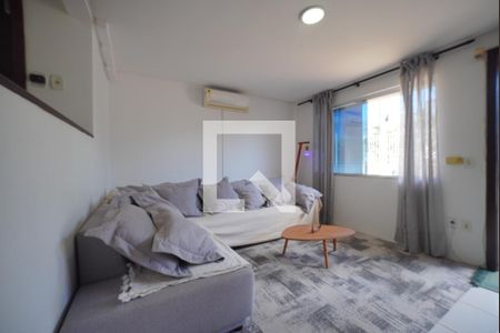 Sala de casa para alugar com 3 quartos, 133m² em Campeche Central, Florianópolis