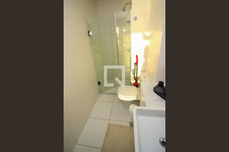 Banheiro da Suíte de apartamento para alugar com 1 quarto, 43m² em Cristal, Porto Alegre