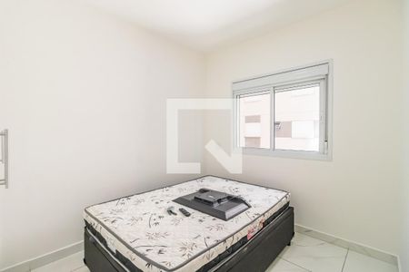 Quarto 2 de apartamento para alugar com 2 quartos, 52m² em Alphaville Empresarial, Barueri