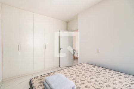 Quarto 1 de apartamento para alugar com 2 quartos, 52m² em Alphaville Empresarial, Barueri