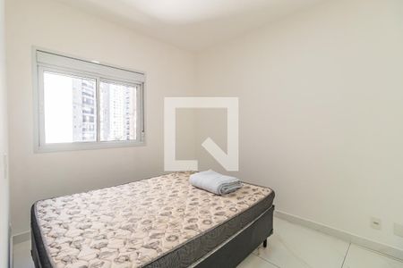 Quarto 1 de apartamento para alugar com 2 quartos, 52m² em Alphaville Empresarial, Barueri