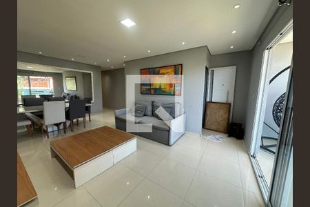 Sala de casa para alugar com 3 quartos, 120m² em Chácara do Solar Iii, Santana de Parnaíba