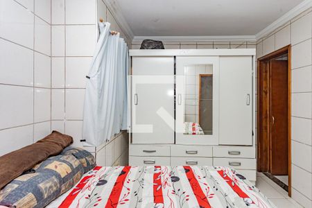 Suíte de casa para alugar com 3 quartos, 100m² em Parque Bristol, São Paulo