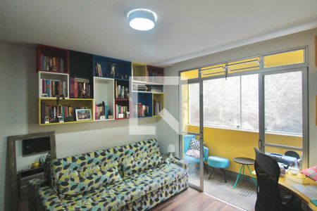 Quarto de apartamento à venda com 2 quartos, 77m² em Castelo, Belo Horizonte