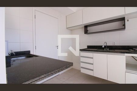 Sala/Cozinha de apartamento à venda com 1 quarto, 28m² em Jardim Planalto, São Paulo