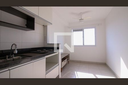 Sala/Cozinha de apartamento à venda com 1 quarto, 28m² em Jardim Planalto, São Paulo