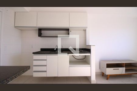 Sala/Cozinha de apartamento à venda com 1 quarto, 28m² em Jardim Planalto, São Paulo