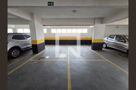 Garagem de apartamento para alugar com 2 quartos, 97m² em Aviação, Praia Grande