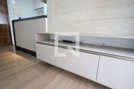 Sala de apartamento para alugar com 2 quartos, 50m² em Parque Erasmo Assunção, Santo André