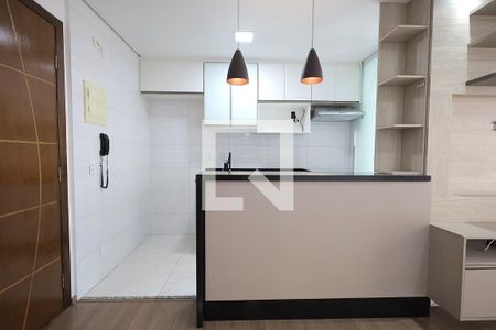 Cozinha de apartamento para alugar com 2 quartos, 50m² em Parque Erasmo Assunção, Santo André
