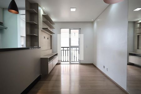 Sala de apartamento para alugar com 2 quartos, 50m² em Parque Erasmo Assunção, Santo André