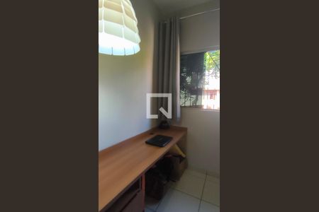 Quarto de casa de condomínio para alugar com 2 quartos, 100m² em Céu Azul, Belo Horizonte