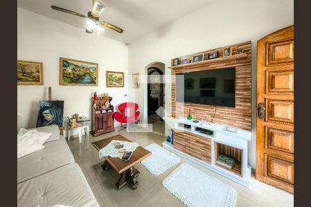 Sala de casa à venda com 3 quartos, 140m² em Cidade Dutra, São Paulo