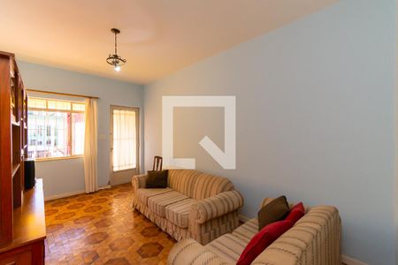 Sala de casa à venda com 3 quartos, 323m² em Vila Ivone, São Paulo
