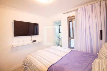 Suíte 1 de apartamento para alugar com 2 quartos, 77m² em Itaim Bibi, São Paulo