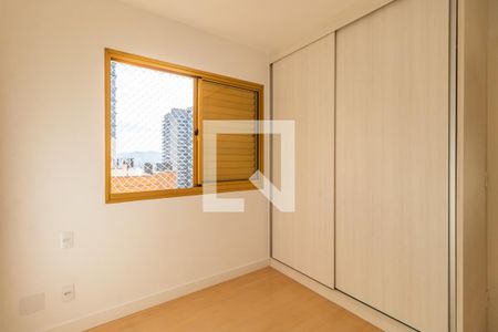 Quarto 1 de apartamento à venda com 3 quartos, 107m² em Alphaville Industrial, Barueri