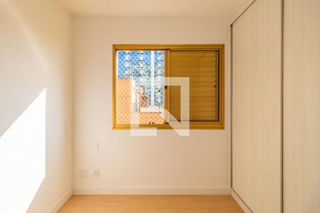 Quarto 1 de apartamento à venda com 3 quartos, 107m² em Alphaville Industrial, Barueri