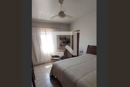 Casa à venda com 3 quartos, 250m² em Jardim Las Vegas, Santo André