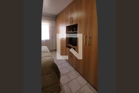 Casa à venda com 3 quartos, 250m² em Jardim Las Vegas, Santo André