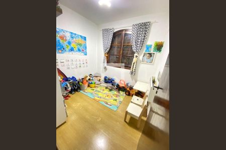 Casa à venda com 3 quartos, 125m² em Jardim Las Vegas, São Bernardo do Campo