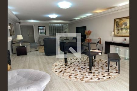 Casa à venda com 4 quartos, 400m² em Jardim Portugal, São Bernardo do Campo