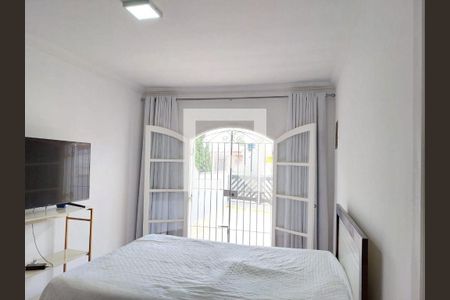 Casa à venda com 4 quartos, 200m² em Jardim Las Vegas, São Bernardo do Campo