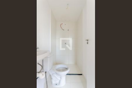 Banheiro de kitnet/studio para alugar com 1 quarto, 17m² em Freguesia do Ó, São Paulo