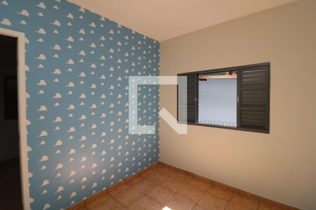 Quarto de casa para alugar com 3 quartos, 140m² em Vila Ema, São Paulo