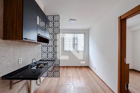 Sala/Cozinha de apartamento para alugar com 1 quarto, 25m² em Belenzinho, São Paulo