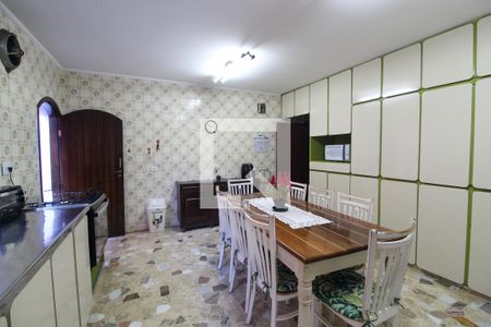 Cozinha de casa à venda com 4 quartos, 121m² em Jardim Rizzo, São Paulo