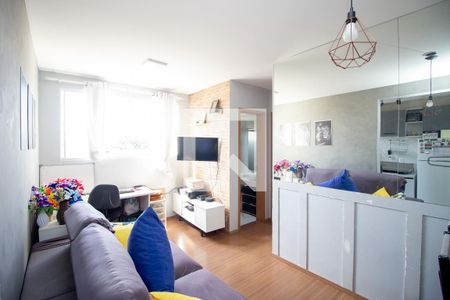 Apartamento à venda com 2 quartos, 48m² em Parque Maracana, Contagem