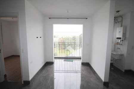 Sala / Cozinha de apartamento para alugar com 2 quartos, 48m² em Loteamento City Jaragua, São Paulo