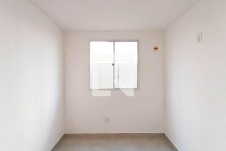 Quarto 1 de apartamento para alugar com 2 quartos, 52m² em Santa Cruz, Rio de Janeiro