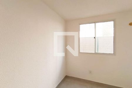 Quarto 1 de apartamento para alugar com 2 quartos, 52m² em Santa Cruz, Rio de Janeiro