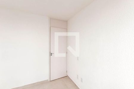 Quarto 1 de apartamento para alugar com 2 quartos, 52m² em Santa Cruz, Rio de Janeiro