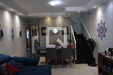 Casa à venda com 3 quartos, 120m² em São Lucas, São Paulo