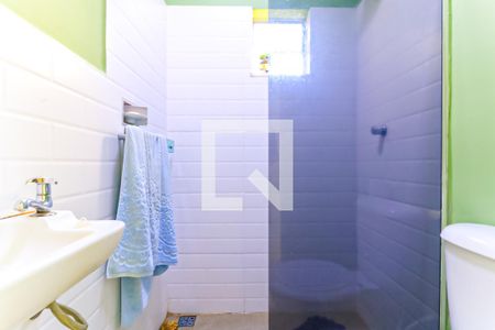 Banheiro de casa para alugar com 2 quartos, 80m² em Higienópolis, Rio de Janeiro