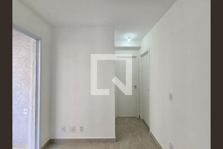 Sala  de apartamento para alugar com 2 quartos, 44m² em Picanço, Guarulhos