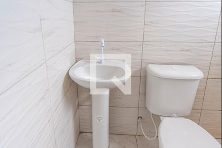 Banheiro  de kitnet/studio para alugar com 1 quarto, 35m² em Jardim Bom Pastor, Santo André