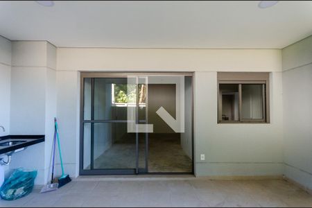 Sala - Varanda de apartamento para alugar com 4 quartos, 242m² em City América, São Paulo