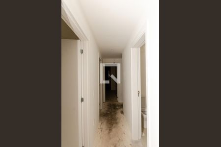 Corredor de apartamento à venda com 4 quartos, 242m² em City América, São Paulo