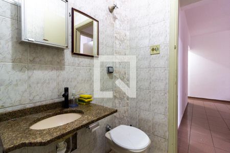 Banheiro de apartamento à venda com 1 quarto, 67m² em Pinheiros, São Paulo