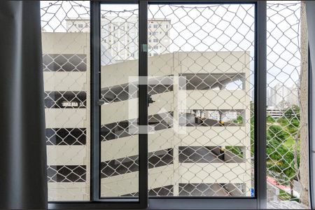 Sala - Janela de apartamento para alugar com 2 quartos, 43m² em Jardim Iris, São Paulo