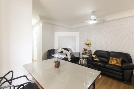 Sala  de apartamento para alugar com 3 quartos, 71m² em Vila Carrão, São Paulo