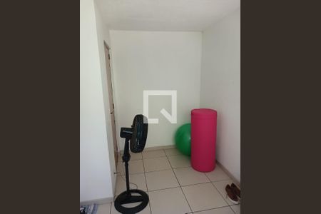 Sala de apartamento para alugar com 2 quartos, 55m² em Jardim do Ipê, Belford Roxo