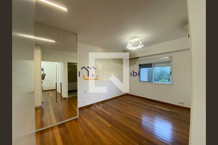 Apartamento para alugar com 4 quartos, 220m² em Vila Andrade, São Paulo