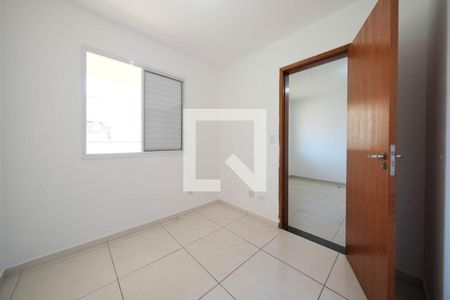 Quarto 1 de apartamento para alugar com 2 quartos, 40m² em Vila Ré, São Paulo