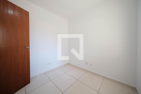 Quarto 1 de apartamento para alugar com 2 quartos, 40m² em Vila Ré, São Paulo